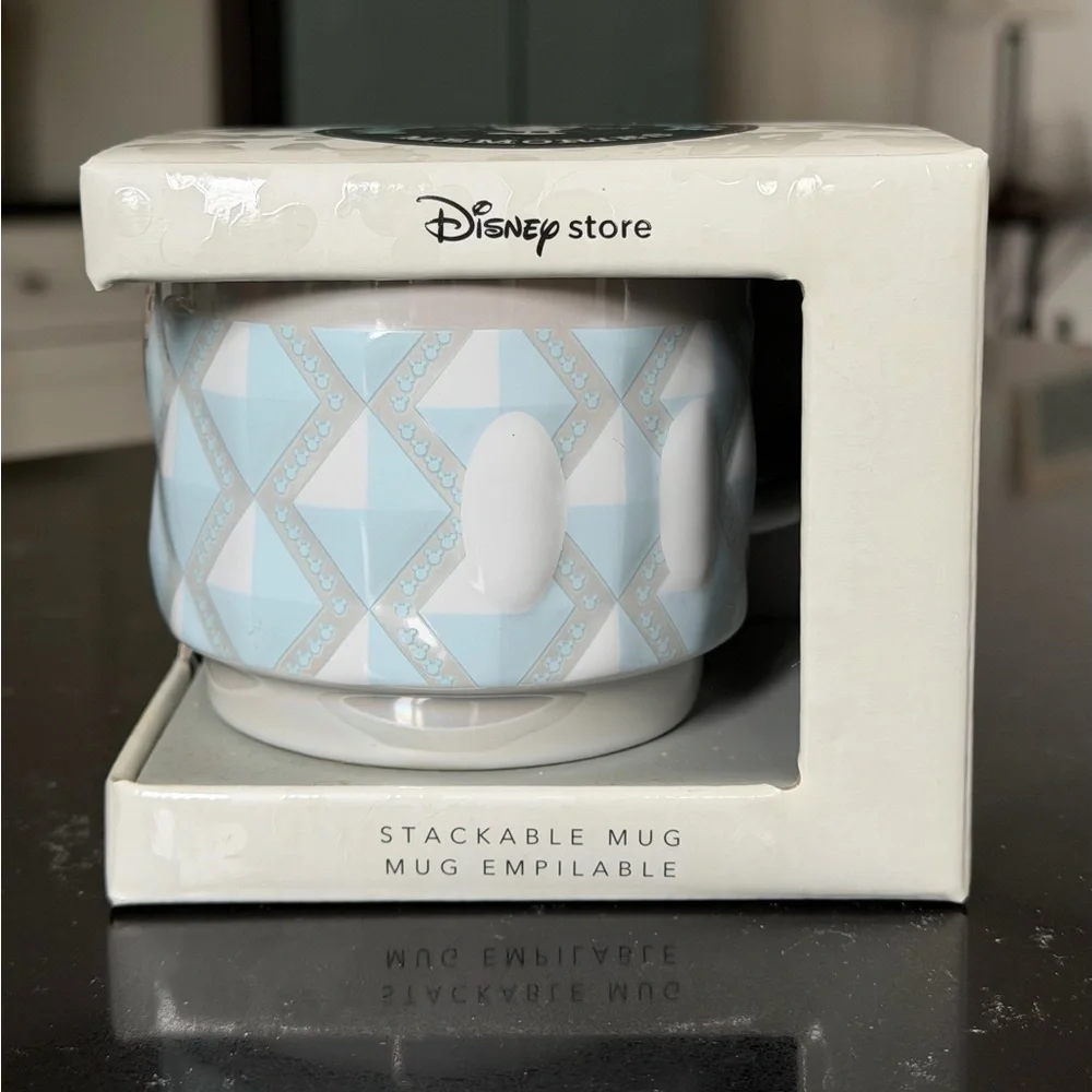 Disney Mickey Mouse Memories Mug 12/12 - Picture 2 of 4
